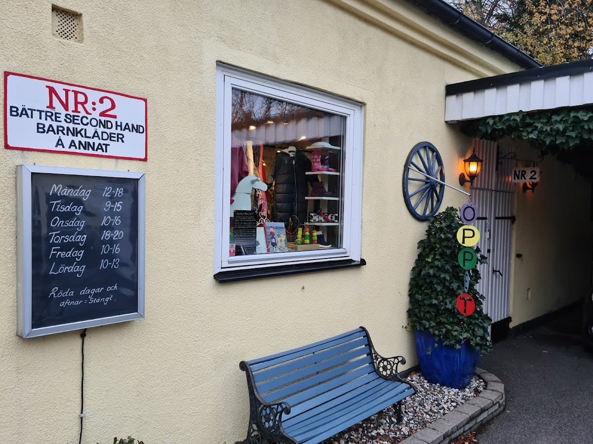 NR:2 Second Hand Barnkläder - Photo 1