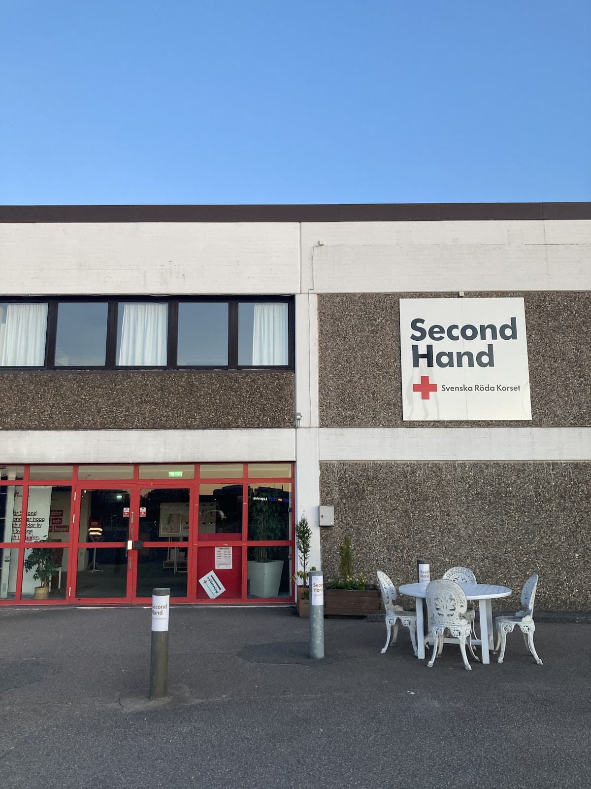 Röda Korset Second hand - Photo 1