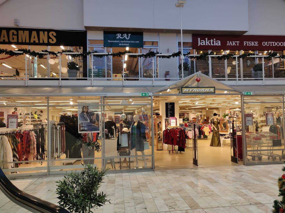 Myrorna - Second hand Sundsvall - Photo 1