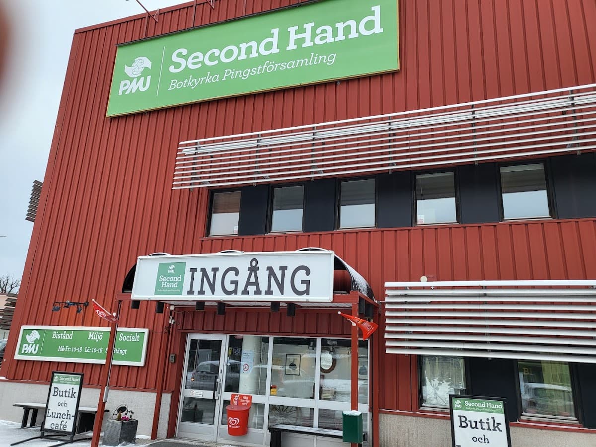 Botkyrka Pingst Second Hand i samarbete med PMU - Photo 1