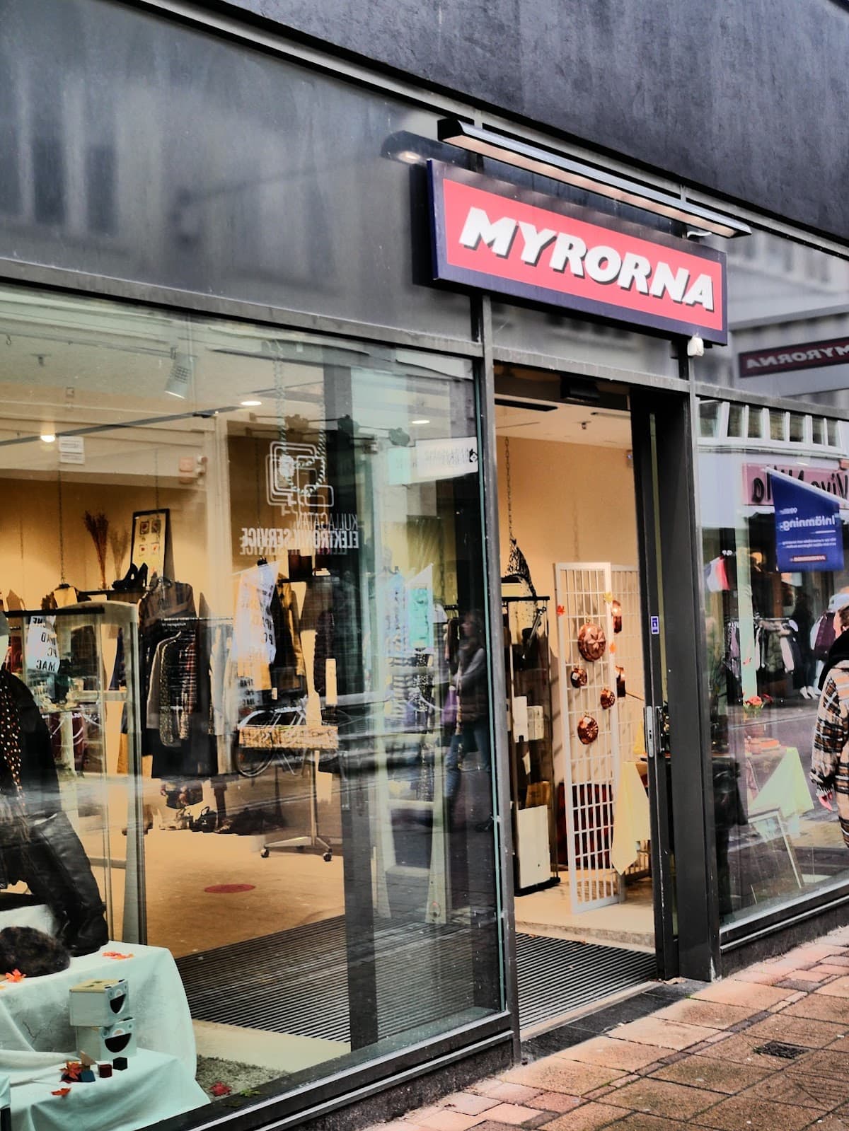 Myrorna - Second hand Helsingborg - Photo 1