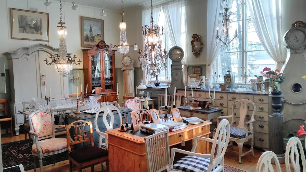 Larsbergers Antik - Photo 1