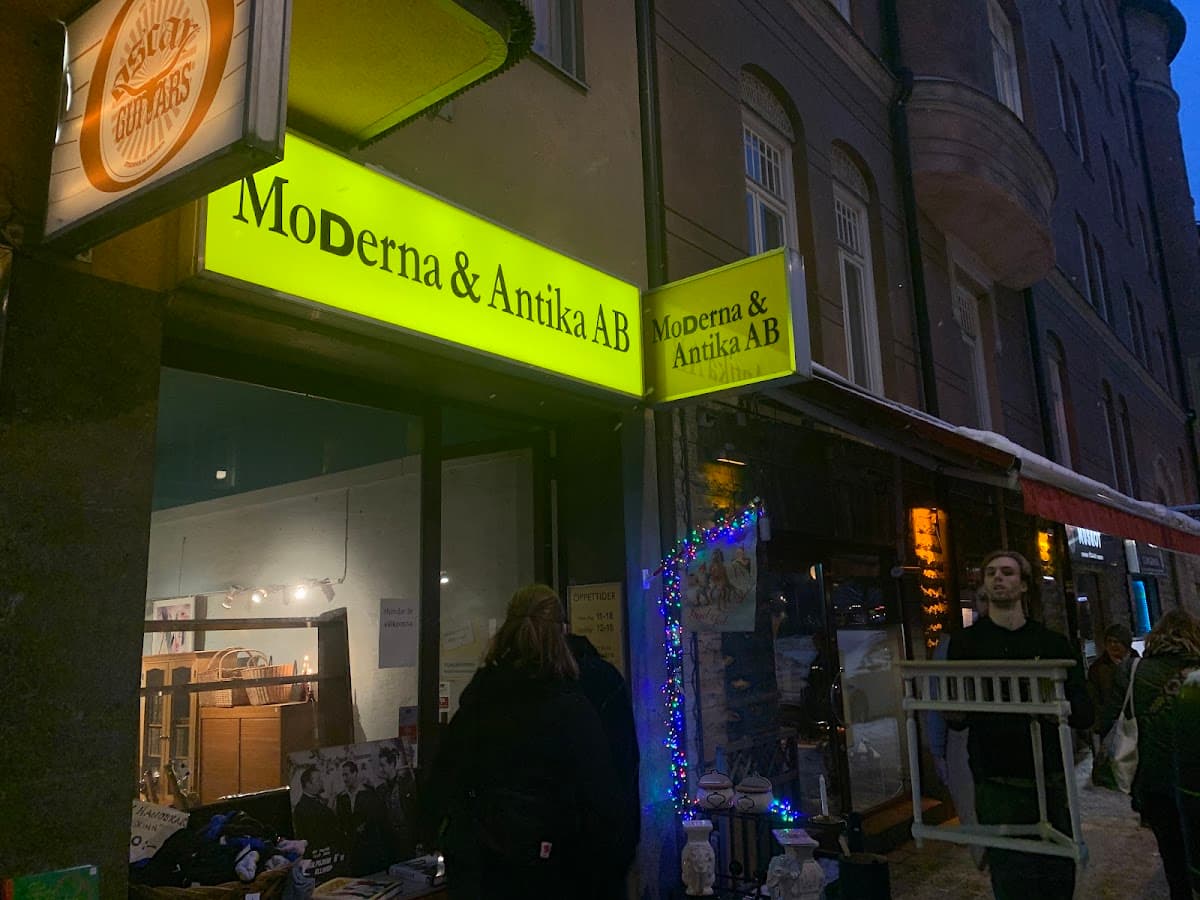 Kenth Lindström Modern & Antik AB - Photo 1