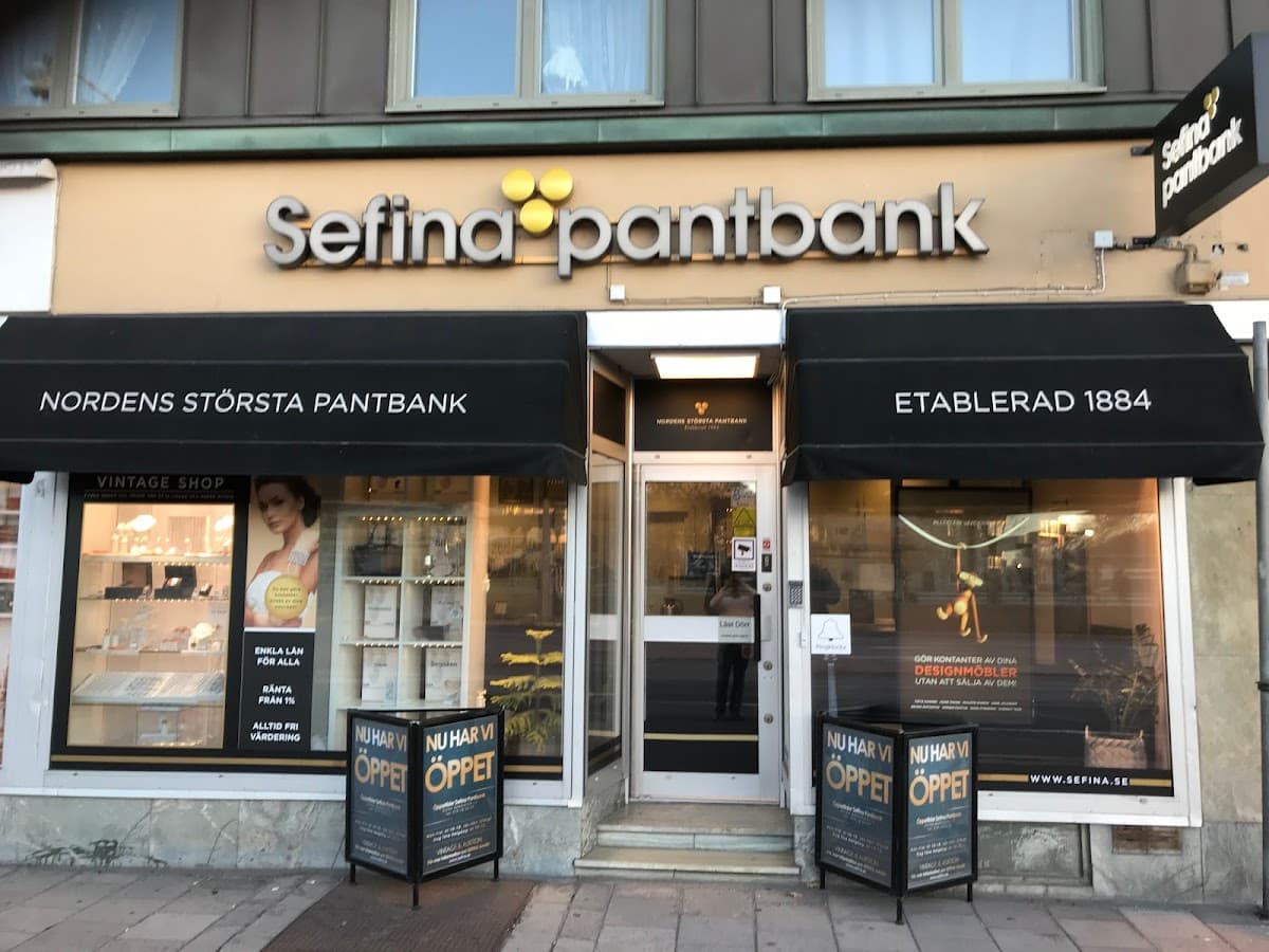 Sefina Pantbank - Photo 1