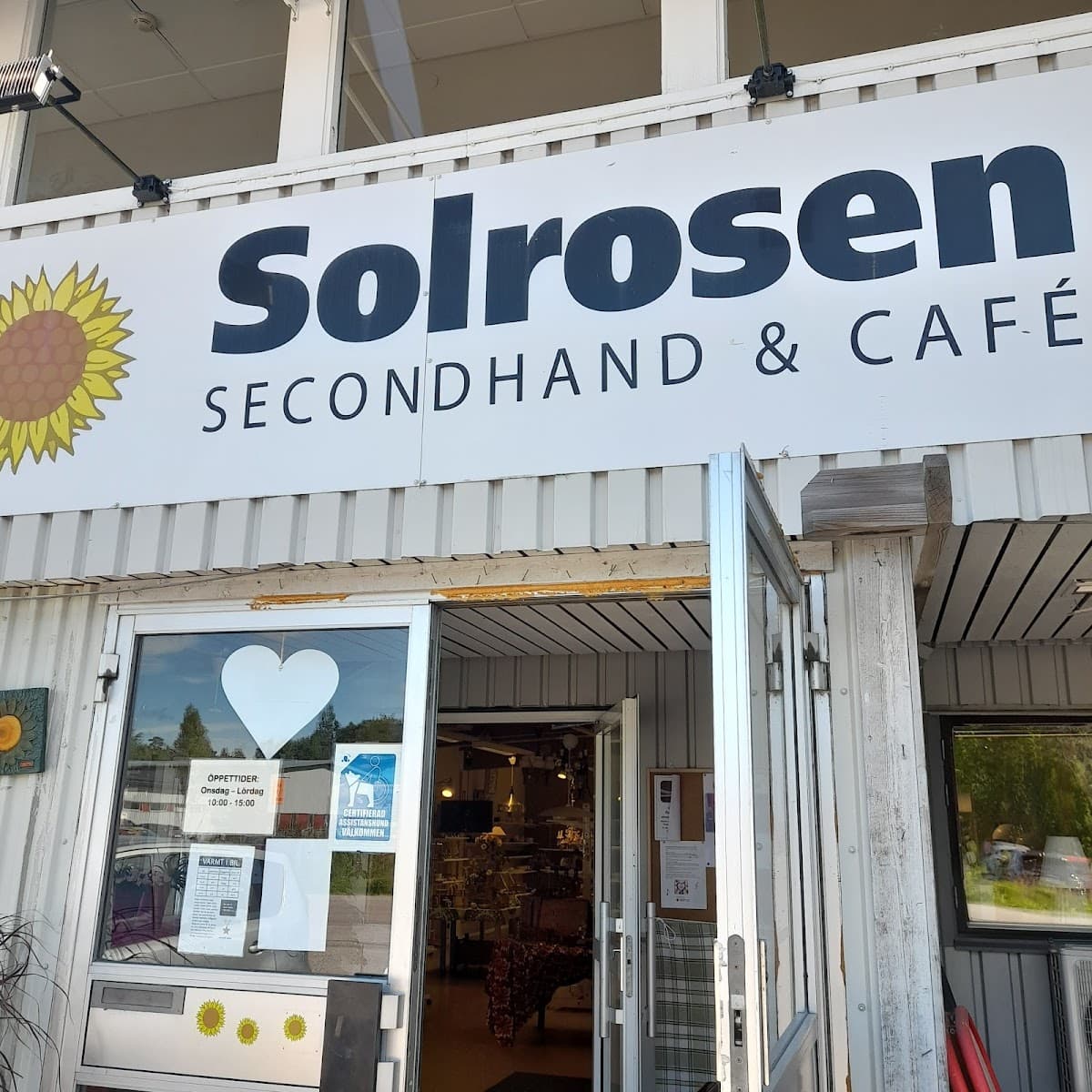 Solrosen Östervåla-Harbo AB - Photo 1