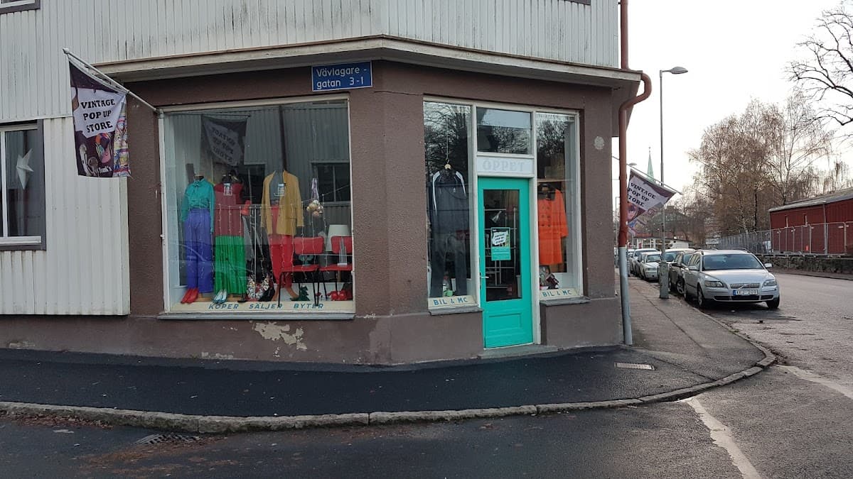 Frank's Vintage Pop Up Store - Photo 1