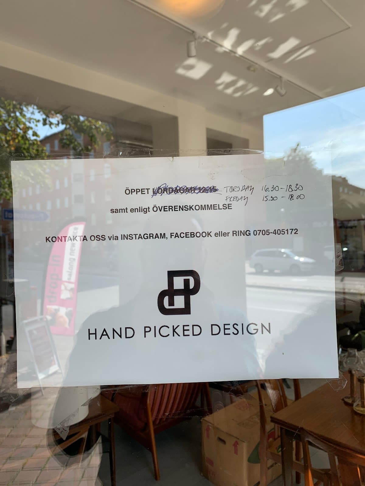 Handpicked Design - Photo 1