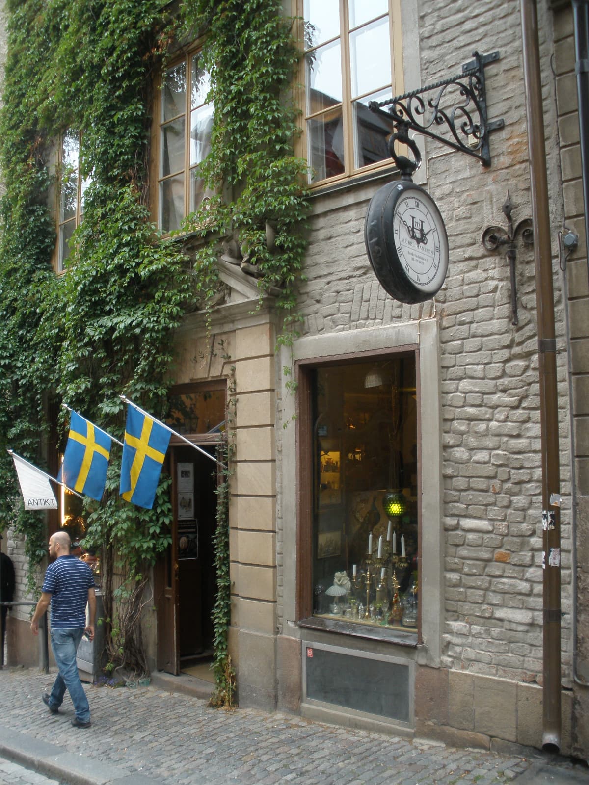 Antik Kuriosa - Photo 1