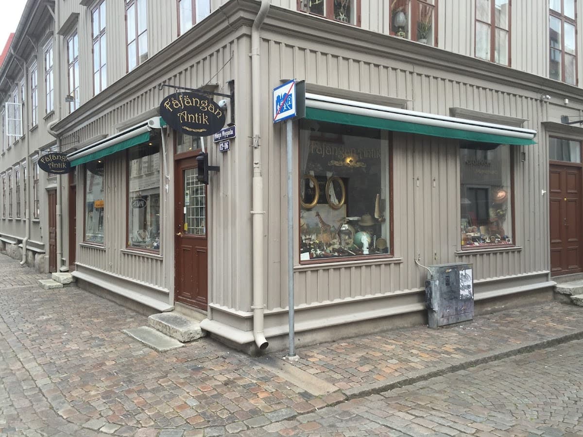 Fåfängans Antik AB - Photo 1