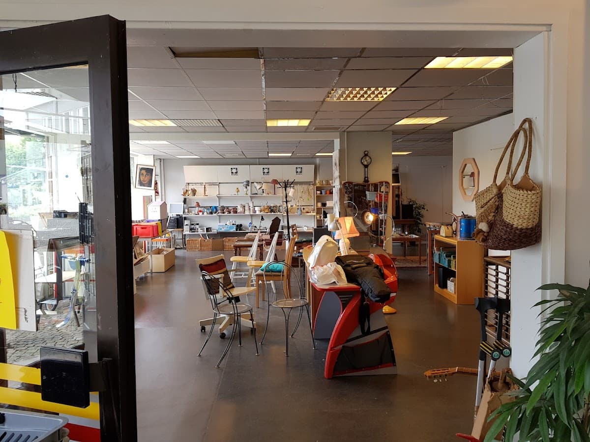 Kyrkbytorget Second Hand - Photo 1