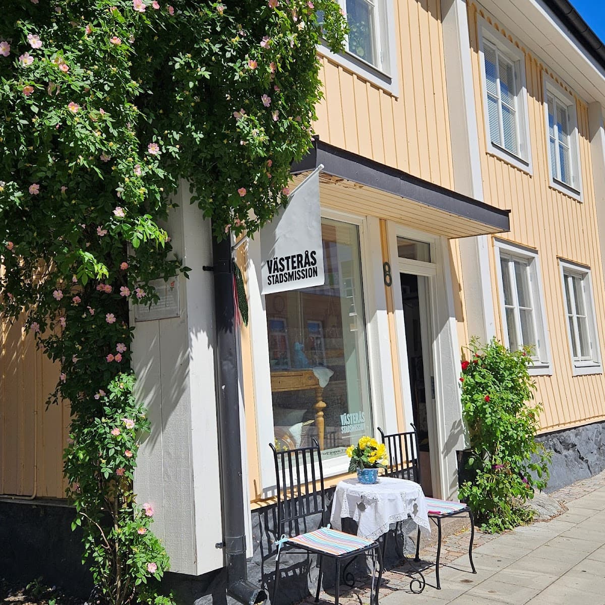 Västerås stadsmission Skolgatan 8 - Photo 1