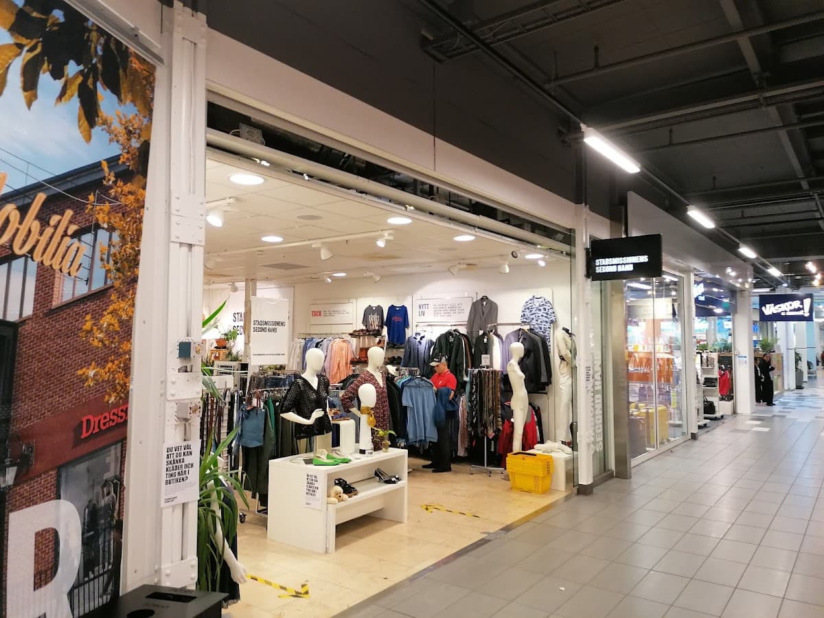 Stadsmissionens second hand Mobilia - Photo 1