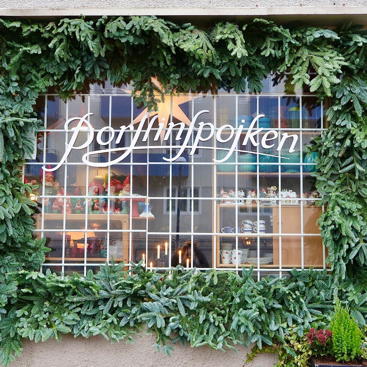 Porslinspojken - Photo 1