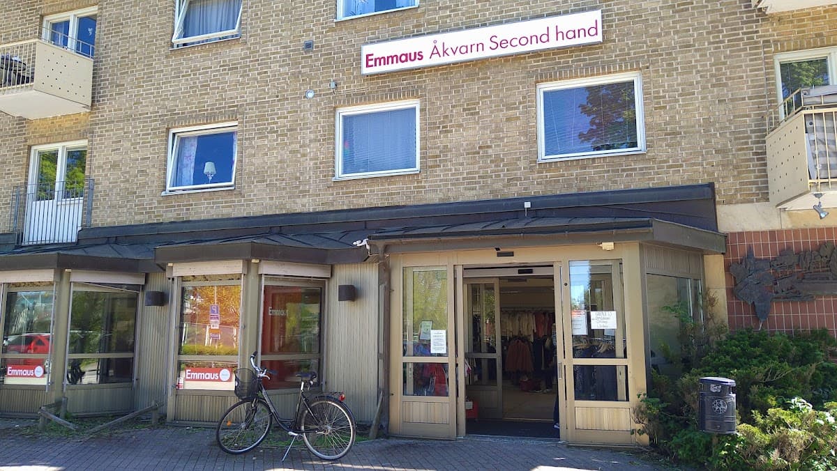 Emmatus Åkvarn Second hand (tidigare Emmanus) - Photo 1