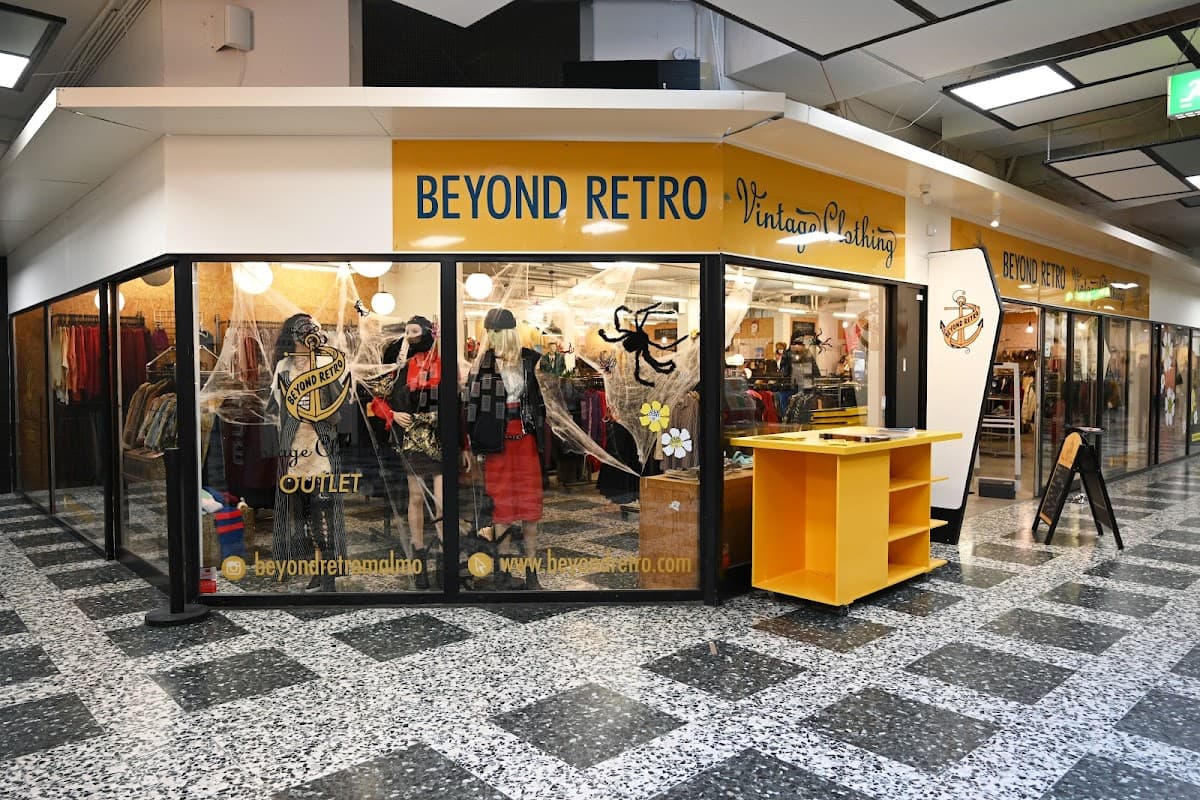 Beyond Retro Mitt Möllan - Photo 1