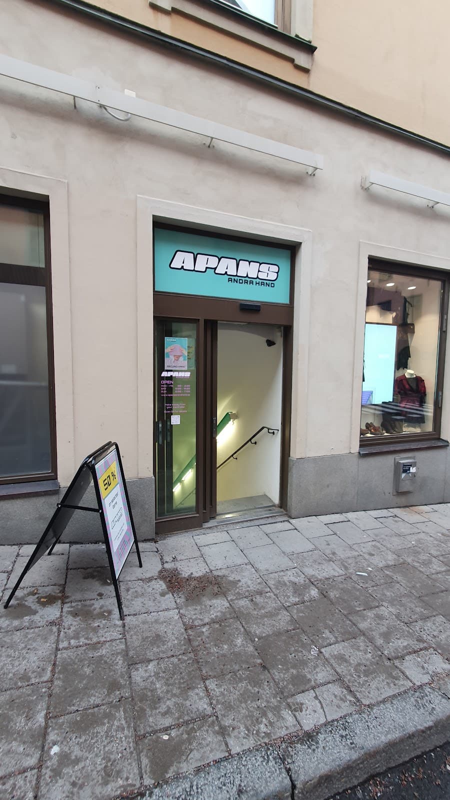 Apans Andra Hand (Second Hand) - Photo 1