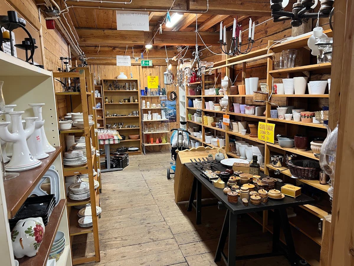 Lions Loppmarknad i Kruthuset - Photo 1